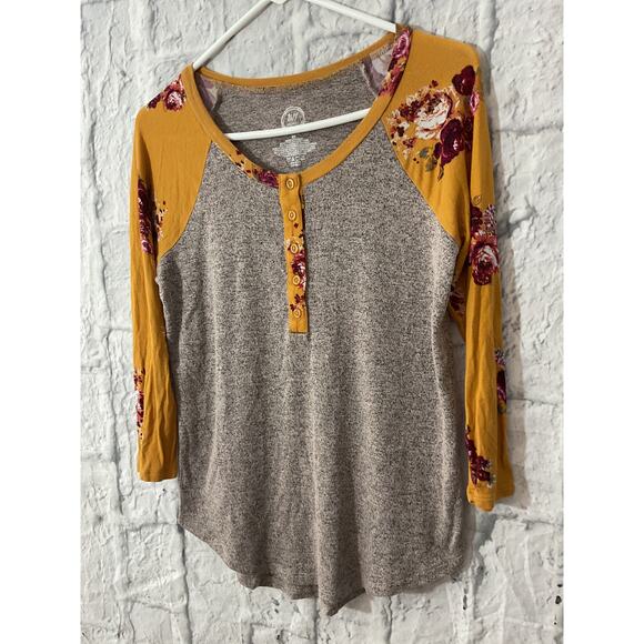 24/7 Maurice’s Knit Top Size XS - Picture 4 of 6